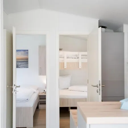 Ostseecamp Luebecker Bucht Storms Huus 펜션 *